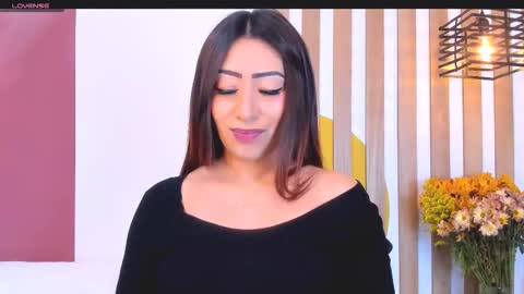 emmanaughty_ online show from 11.14.25