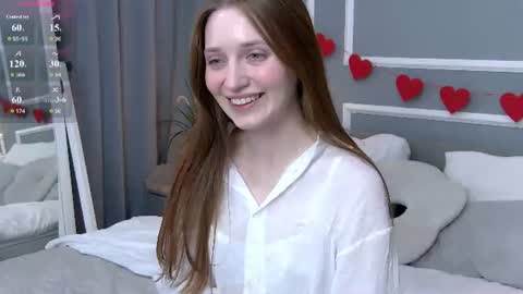 Snapshot of emmasagge chatting on 06.21.26 Emma online show from 06.21.26
