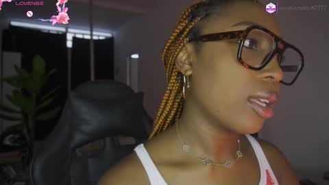 Sara online show from 03.10.26