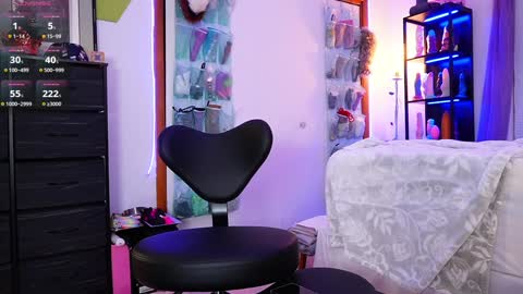 Emma Sky online show from 01.08.25