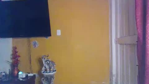 EmmaSplycer online show from 04.14.26