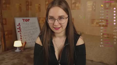 Snapshot of emmatiny chatting on 02.12.25 Mia online show from 02.12.25