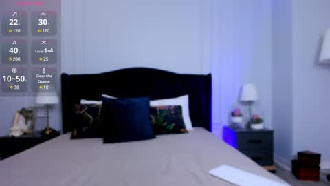 Snapshot of emmatwerk chatting on 12.30.24 Emma online show from 12.30.24