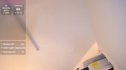 Snapshot of emmawatsom_ chatting on 03.09.25 Emma watsom online show from 03.09.25