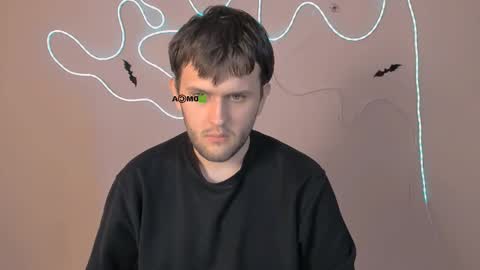 Snapshot of emmet_storm chatting on 10.29.25 Emmet online show from 10.29.25