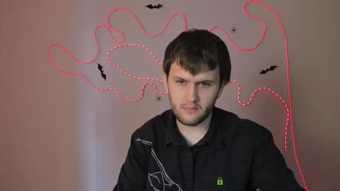 Snapshot of emmet_storm chatting on 10.31.25 Emmet online show from 10.31.25