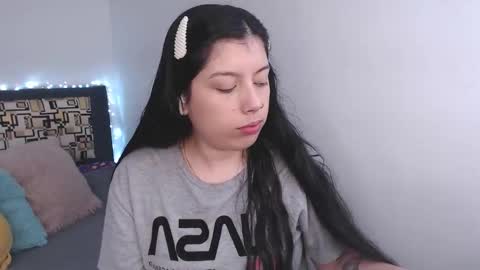 Snapshot of emmi_0 chatting on 10.25.25 Emily Independent model online show from 10.25.25