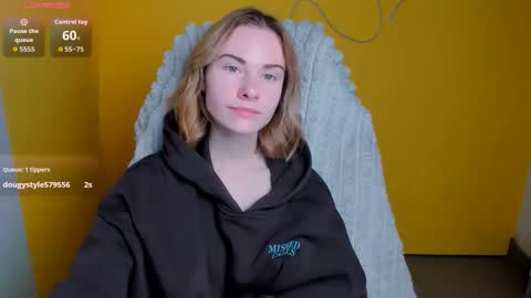 Emmi online show from 02.11.26