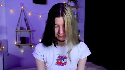 emmie_everly online show from 10.15.25