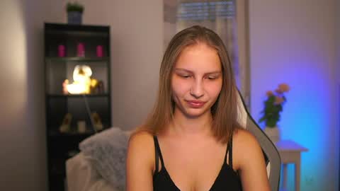 Emmie online show from 03.28.26