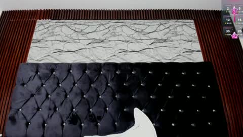 Emely online show from 12.15.24