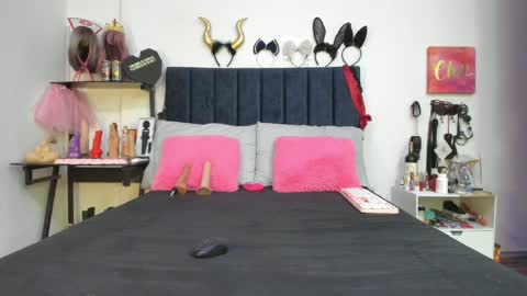          online show from 04.09.26