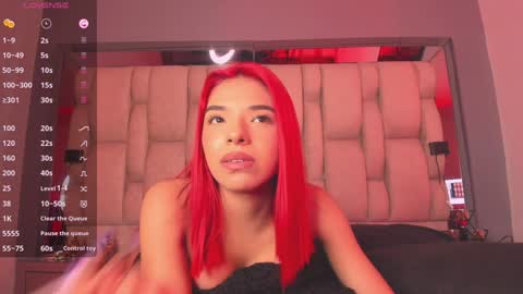    online show from 01.12.25