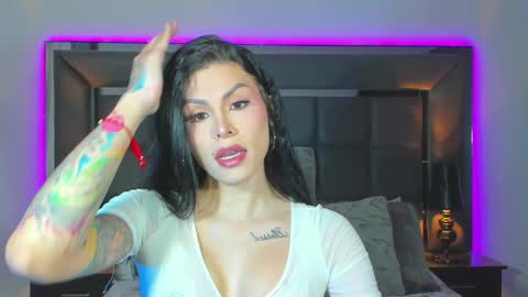 Emmily Santibaez online show from 12.09.24