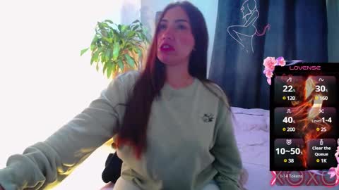 Snapshot of emmilysmith1 chatting on 12.31.24 Emmily online show from 12.31.24