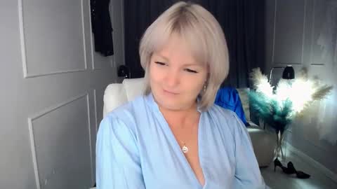 emmmam online show from 10.03.25