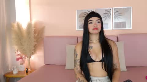 Snapshot of emmy_and_luna chatting on 07.17.26 Emmy and Luna online show from 07.17.26