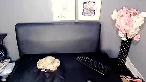 emma online show from 02.14.25