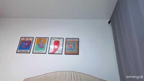 Em online show from 10.04.25