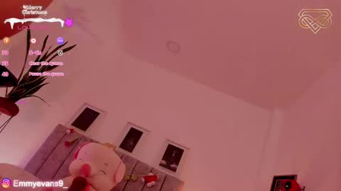 Snapshot of emmyevans1 chatting on 12.18.24 Emmy Evans online show from 12.18.24