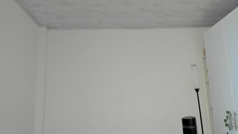 Emperatriz online show from 12.02.25