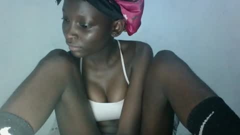 Snapshot of empress_ivy1 chatting on 07.02.26 empress_ivy1 online show from 07.02.26