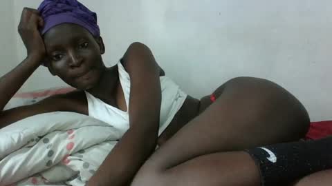 Snapshot of empress_ivy1 chatting on 07.18.26 empress_ivy1 online show from 07.18.26