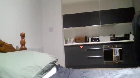 emrys2016833836 online show from 02.20.26