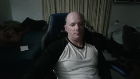 Snapshot of emsguy1 chatting on 10.03.25 Matt online show from 10.03.25