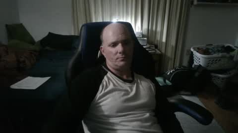 Snapshot of emsguy1 chatting on 10.10.25 Matt online show from 10.10.25