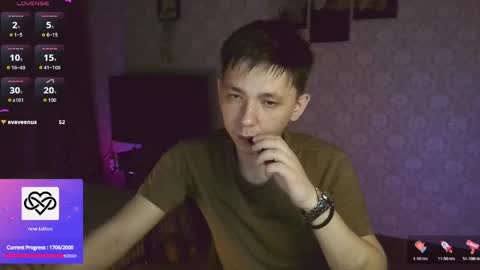 Snapshot of emveeboy96 chatting on 04.17.26 emveeboy96 online show from 04.17.26