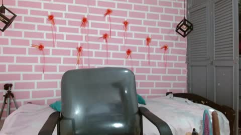 Emy online show from 03.10.25