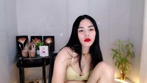 enchantress_mia03 online show from 05.29.26