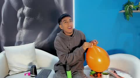 Ender online show from 10.12.25