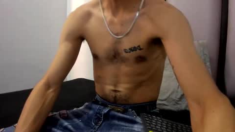 Snapshot of endrick_23 chatting on 04.15.26 endrick_23 online show from 04.15.26