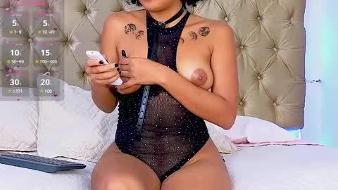 Snapshot of ened_nessa chatting on 02.13.25 Schedule 600a.m - 200p.m Col hour online show from 02.13.25