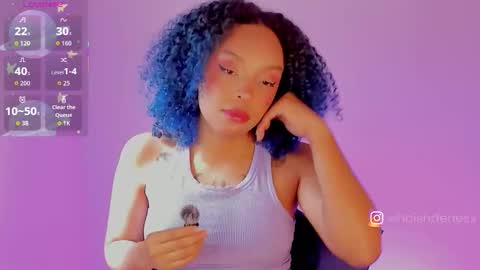 Snapshot of ened_nessa chatting on 11.13.25 Schedule 600a.m - 200p.m Col hour online show from 11.13.25