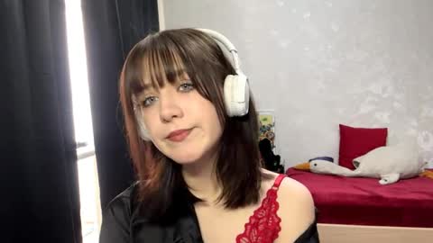 Snapshot of enedinahevia chatting on 04.04.26 Margot online show from 04.04.26