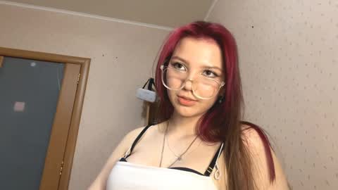 Snapshot of enedinahevia chatting on 04.15.26 Margot online show from 04.15.26