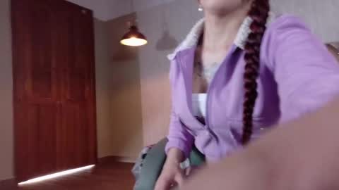 Snapshot of engel_devil chatting on 09.23.25 Engel online show from 09.23.25