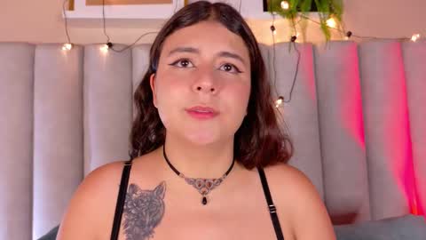 Snapshot of engelstone_ chatting on 09.22.25 E N G E L online show from 09.22.25