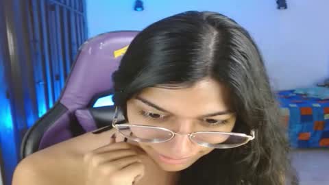 Snapshot of engiel_phoenix chatting on 10.29.25 Engiel phoenix instagram engiel 13 online show from 10.29.25