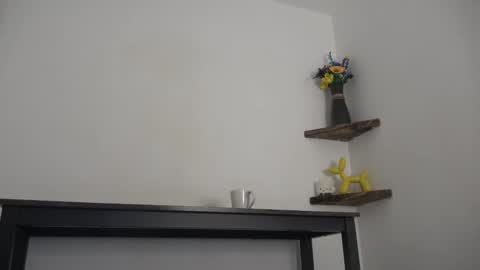 Snapshot of english_rose__ chatting on 02.06.25 Rosie online show from 02.06.25