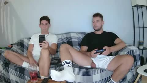Snapshot of englishladxxx chatting on 06.21.26 Englishladxxx online show from 06.21.26