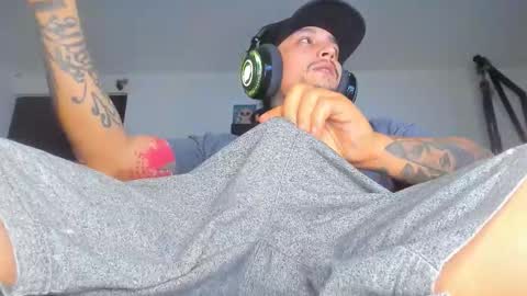 enjoymycock99 online show from 11.01.25