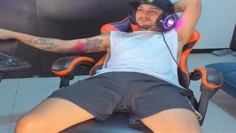 enjoymycock99 online show from 11.18.25