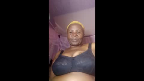 Snapshot of enkobe chatting on 03.01.26 enkobe online show from 03.01.26