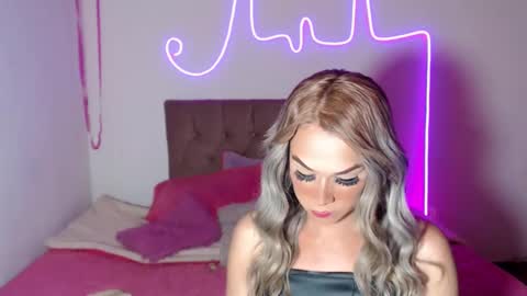 Enma Rojas online show from 12.10.24