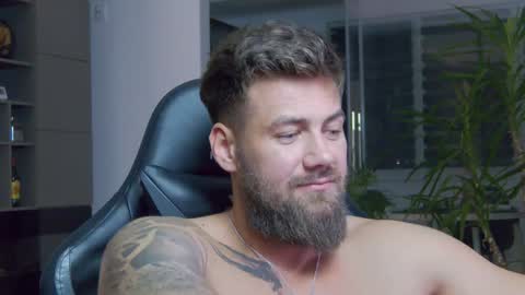 Erik online show from 01.17.25