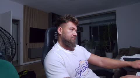 Erik online show from 01.27.25